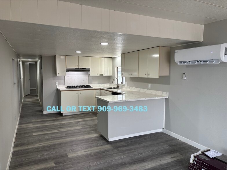 Building Photo - 33641 Westchester Dr