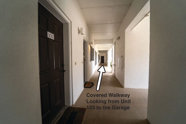 Building Photo - Belle Haven 2-Bedroom Condo with Pond View and Garage