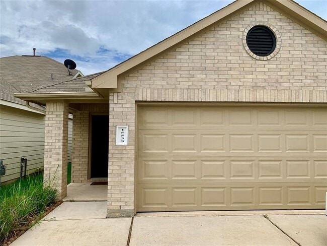 Primary Photo - 15535 Kiplands Bend Dr