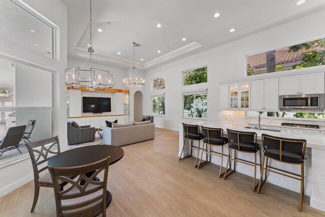 Building Photo - 128 Abondance Dr