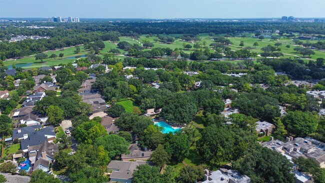 Building Photo - 1320 Chardonnay Dr