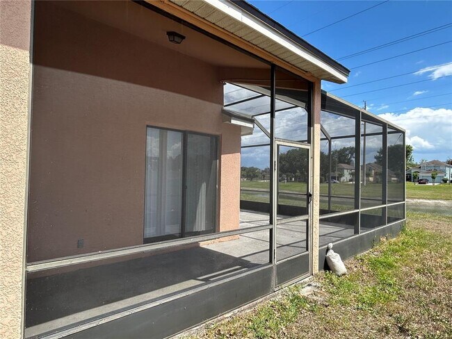 Building Photo - 6720 Imperial Oak Ln