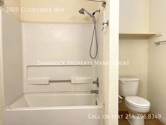 Building Photo - Surrey Ridge duplex
