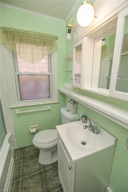 Building Photo - 3125 W 140th St