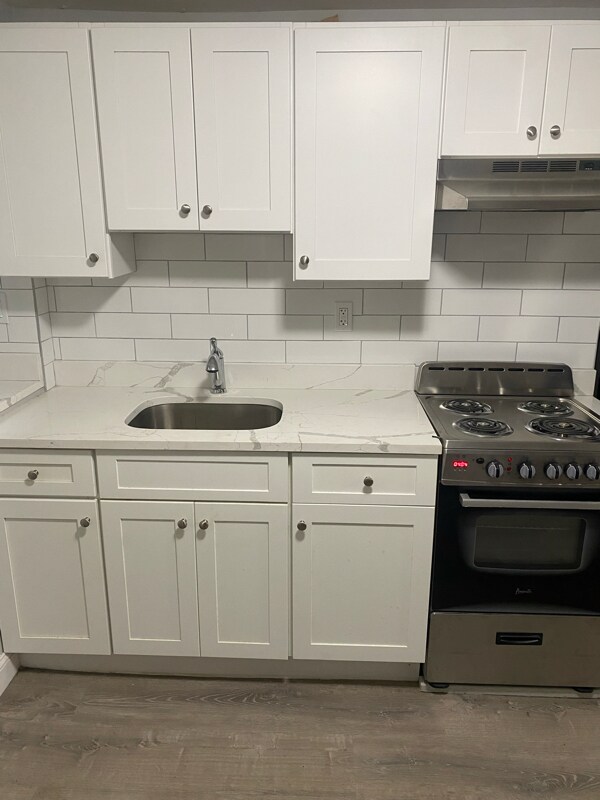 Building Photo - 39 Elliot St