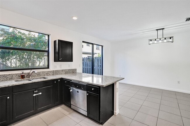 Building Photo - 25342 SW 115th Ave