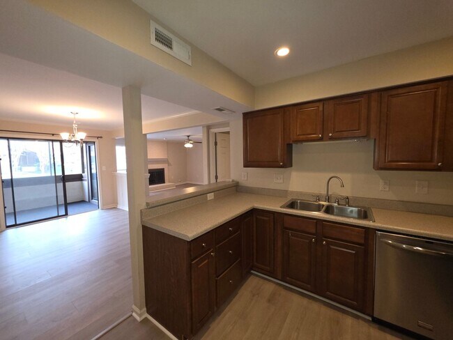 Building Photo - 7325 Winery Ln