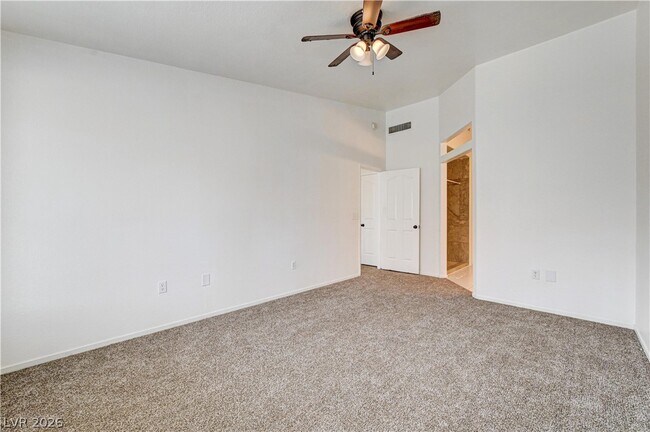 Building Photo - 4040 Castle Cove Dr