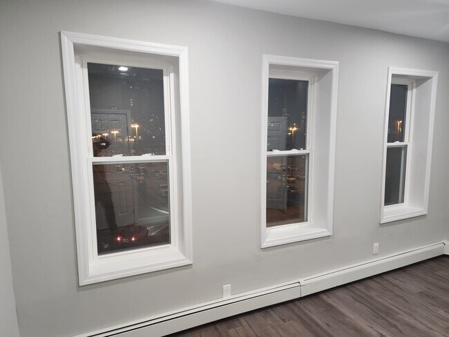 Building Photo - 281 Communipaw Ave