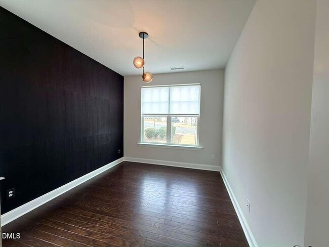 Building Photo - 1124 Craigmeade Dr