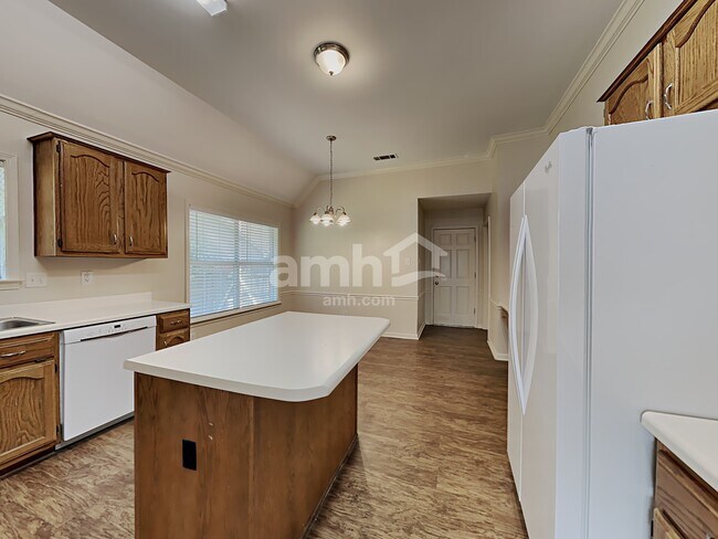 Building Photo - 6625 Laurel Valley Dr