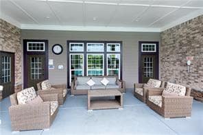 Building Photo - 704 Woodbridge Dr