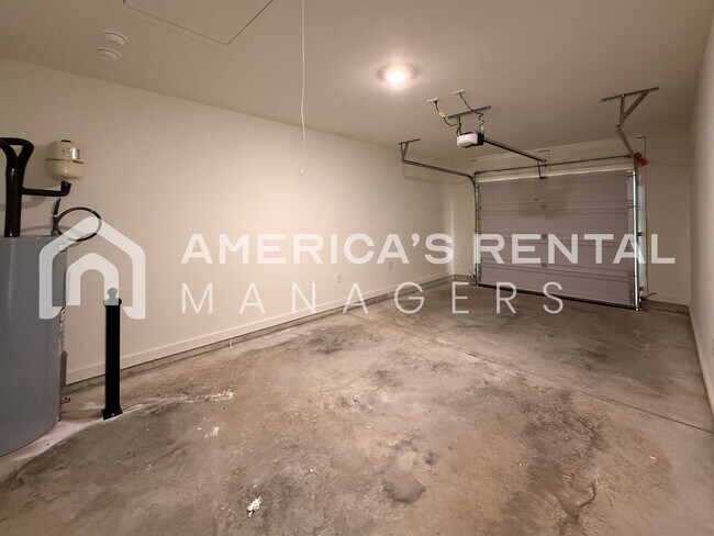 Building Photo - DEPOSIT PENDING! New Construction Home for...
