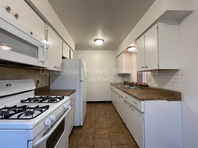 Building Photo - 1471 Brookmark St SE