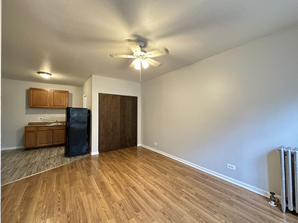 Building Photo - 5710 N Winthrop Ave
