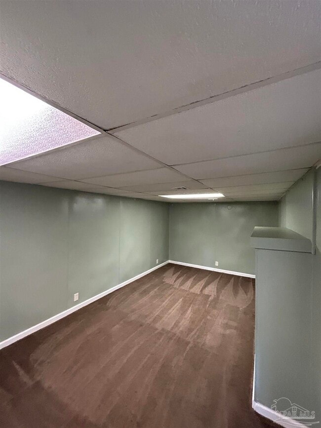 Building Photo - 517 Lakewood Rd