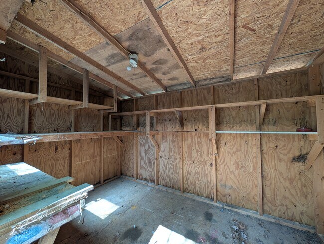 Building Photo - 2301 Wade Hampton Rd