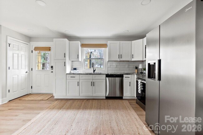 Building Photo - 1707 Wilson W Lee Blvd