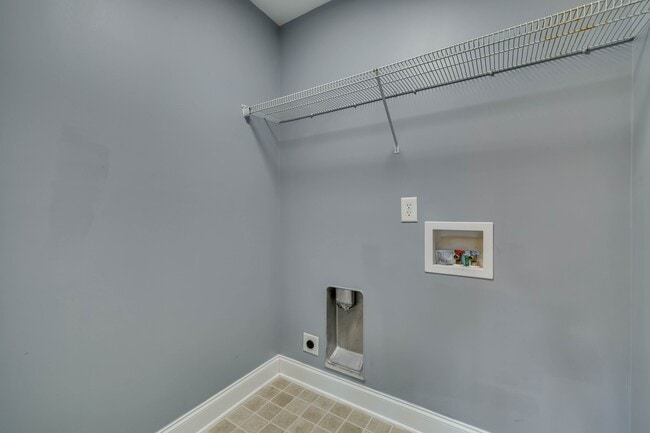 Building Photo - 3169 Camden Way