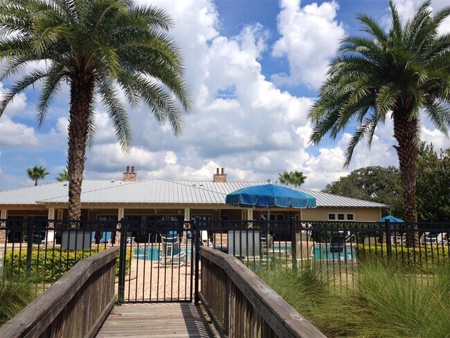 Building Photo - 11801 Castine St