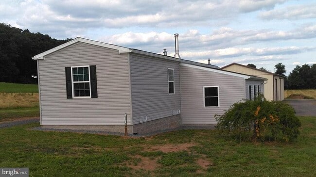 Primary Photo - 510 School Rd