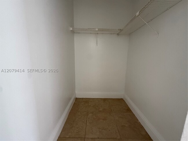 Building Photo - 13100 SW 92nd Ave