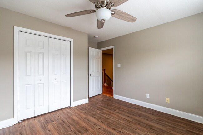 Building Photo - 1100 Winterberry Ln