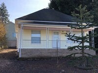 Building Photo - 2-Bedroom Single-Level House in Sherwood   $1000.00  OFF  1ST  FULL  MONTH'S  RENT