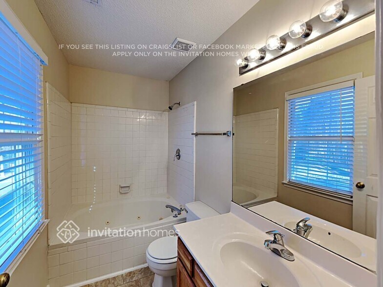 Building Photo - 1501 Pycroft Ct