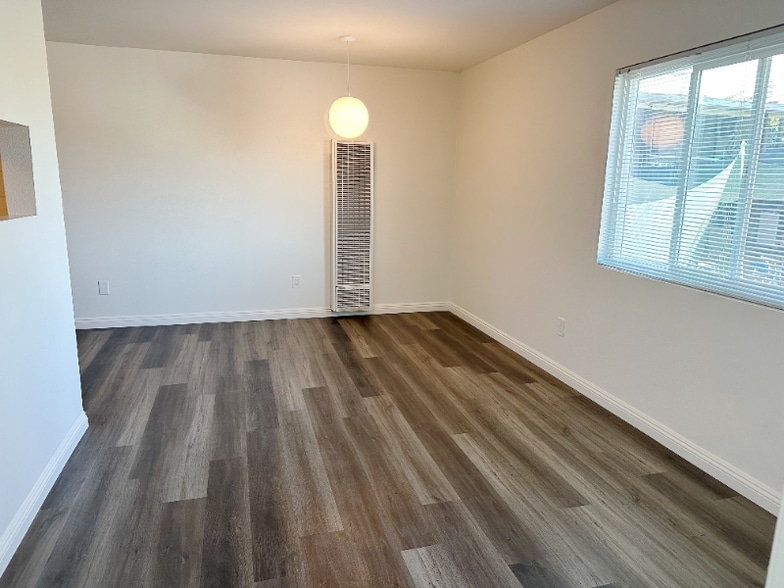 Building Photo - 4953 Barstow St