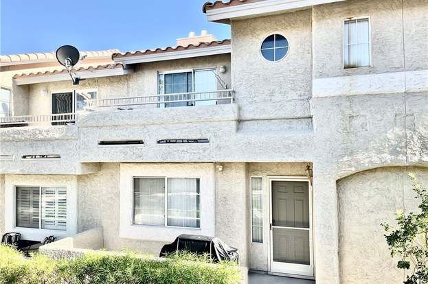 Building Photo - 2220 Camel Mesa Dr
