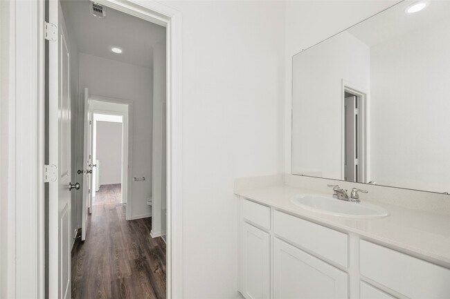 Building Photo - 1351 Antigua Dr