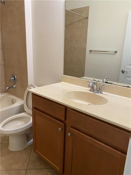 Building Photo - 4198 NW Burr Oak Ct