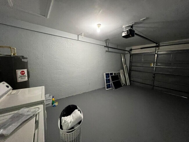 Building Photo - 4877 30th St SW