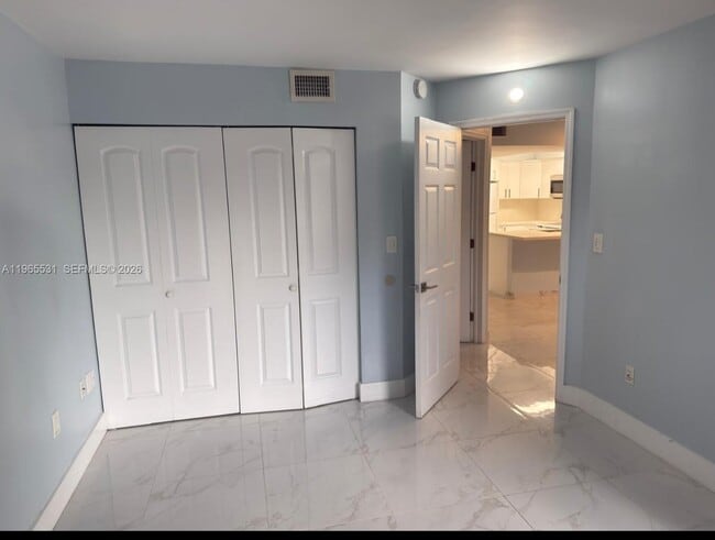 Building Photo - 8275 SW 152nd Ave