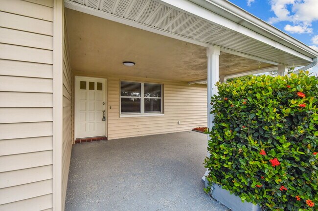 Building Photo - 3525 Umber Rd