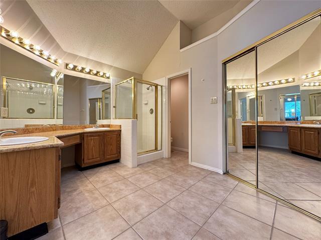 Building Photo - 4624 Booth Dr