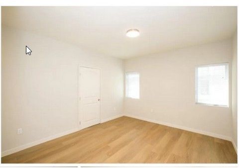 Building Photo - 1004 W Clark Ave