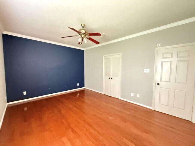 Building Photo - 14334 Fair Knoll Way