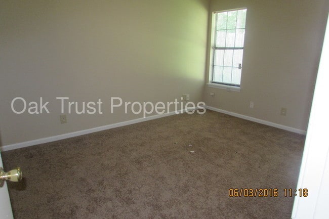 Building Photo - Crowfield Village