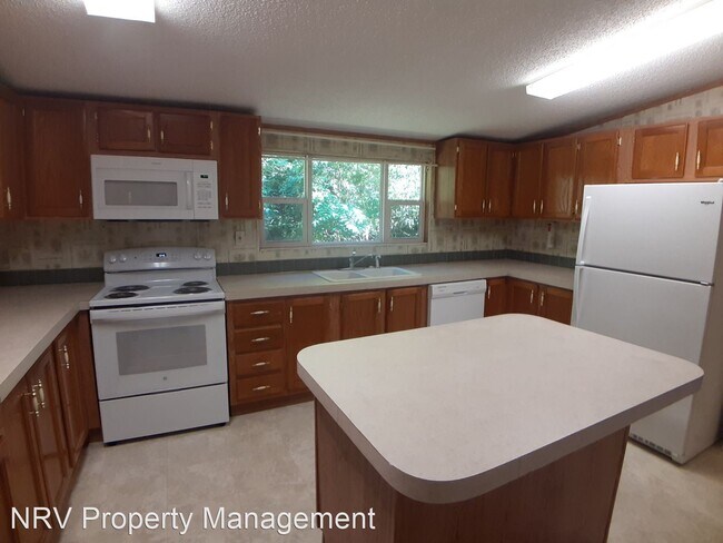 Building Photo - 3 br, 2 bath House - 1253 Union Valley