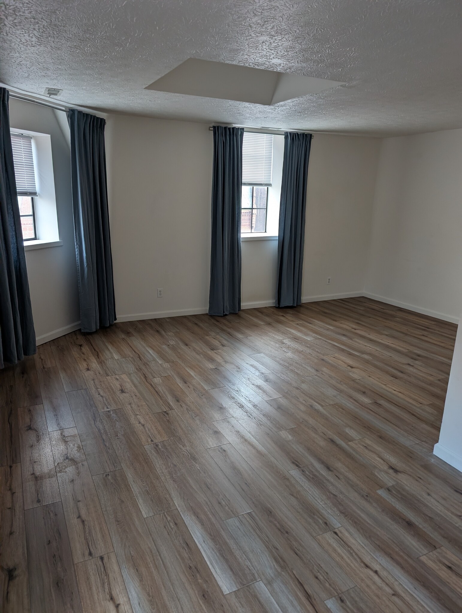 Living Room - 2401 S 11th St