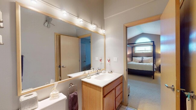 Building Photo - 8305 High Point Cir