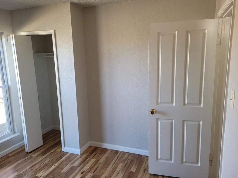 Building Photo - 1608 Bobby Lee Dr