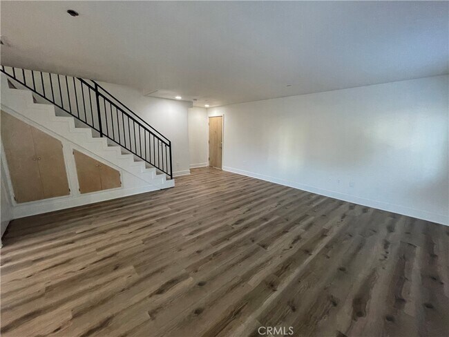 Building Photo - 11312 Huston St