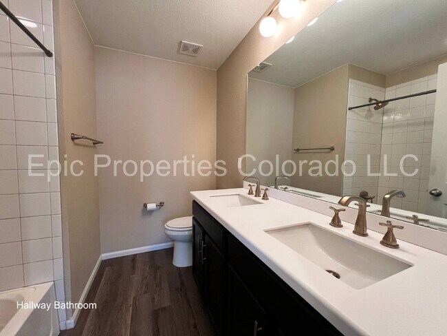 Building Photo - Available June 5, 2026! Gorgeous Aurora Highlands 3+ Bed/3Ba house!!