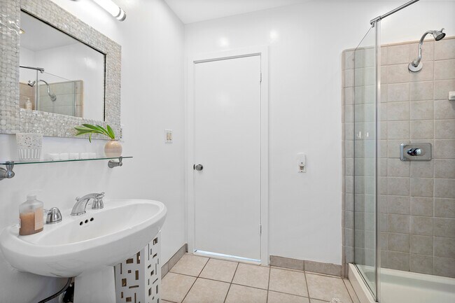 Bathroom 2 - 4557 Don Milagro Dr