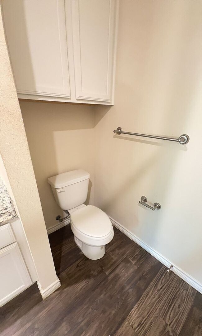 Building Photo - 3505 Barnacle Dr