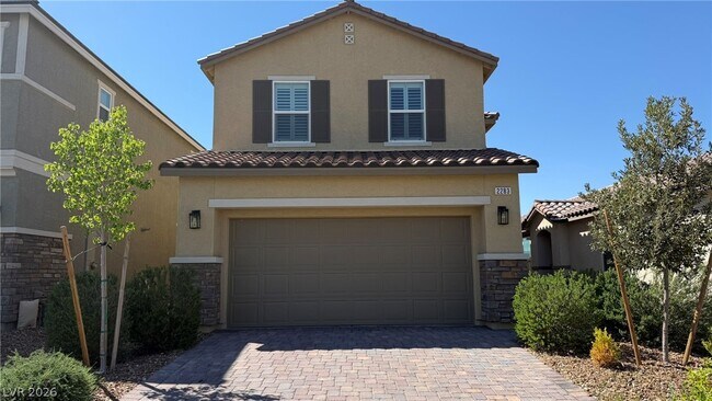 Building Photo - 2283 Teatro Ave