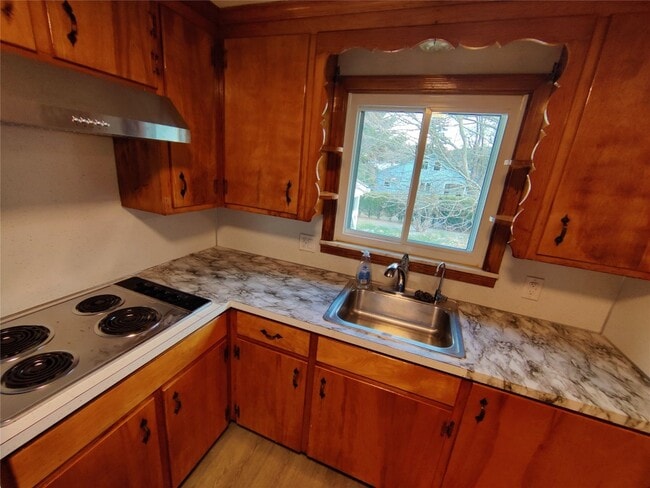 Building Photo - 809 Murray Hill Rd